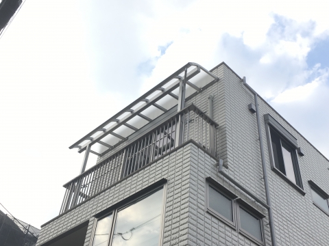 神戸市東灘区　Y様　3階のベランダに屋根って取付できます？？？
