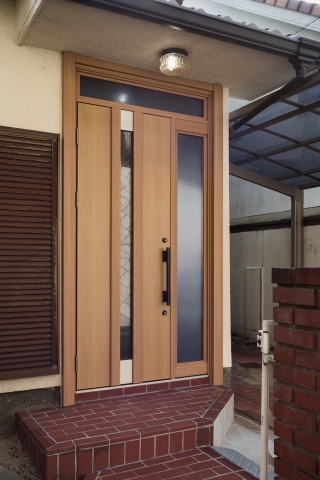【明石大久保店】神戸市N様邸　現代風な玄関ドアをご提案♬୧꒰*´꒳`*꒱૭✧